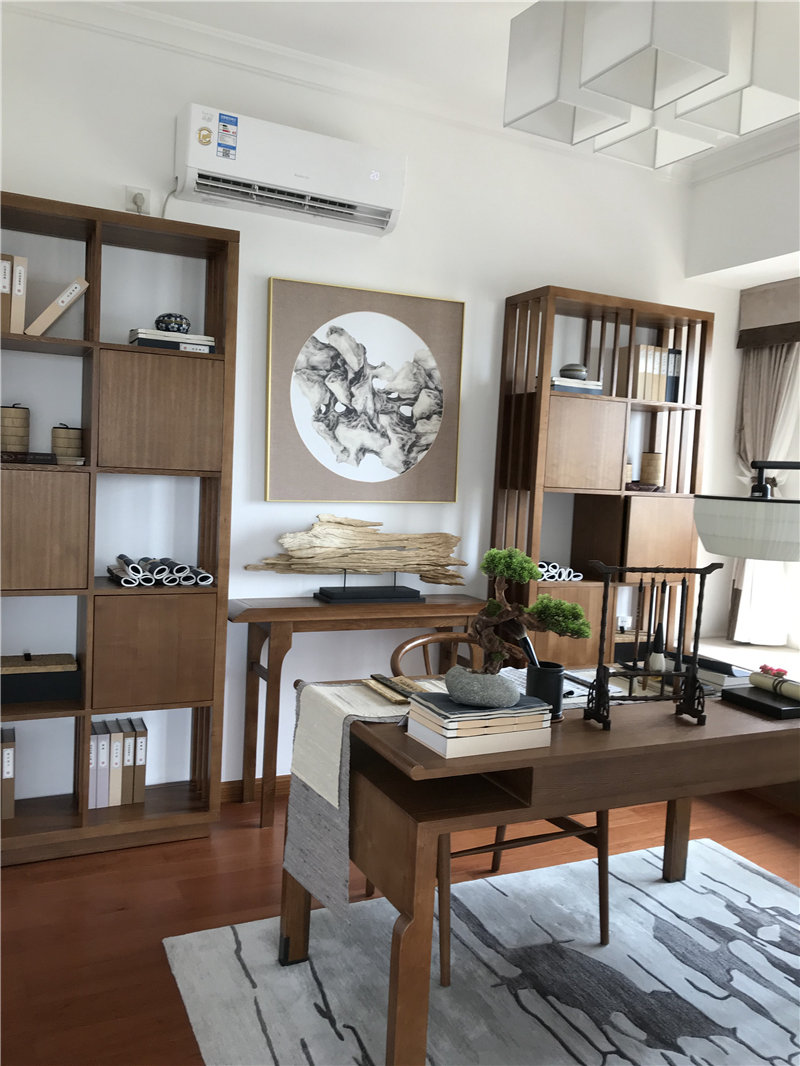 油漆書(shū)柜展示柜桌